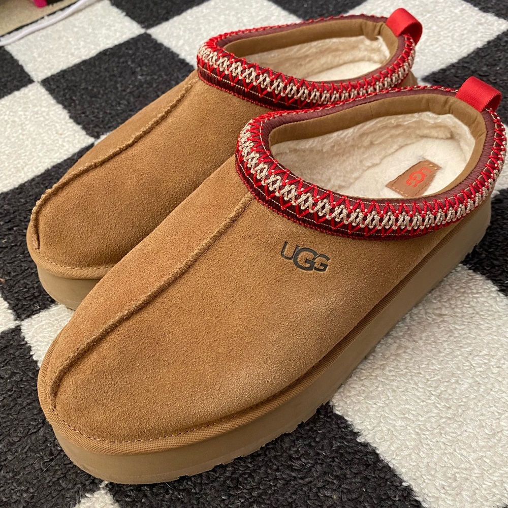 Ugg Tazz platform slippers